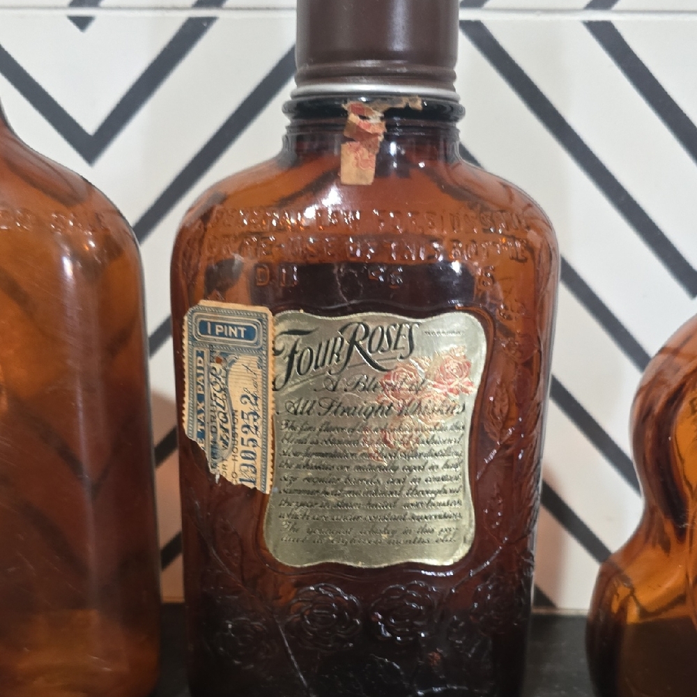 Four Roses Whiskey Vintage Bottle Set